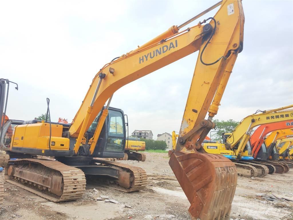 Hyundai R225LC-7 Raupenbagger