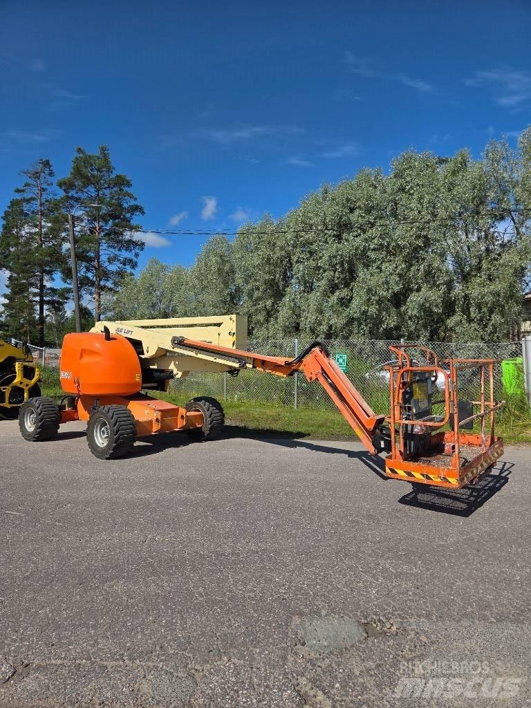 JLG 510 AJ Gelenkteleskoparbeitsbühnen