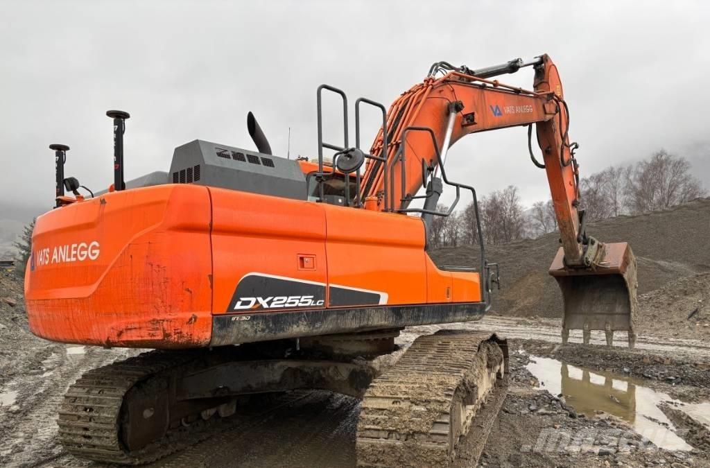 Doosan DX 255 LC-5 Raupenbagger