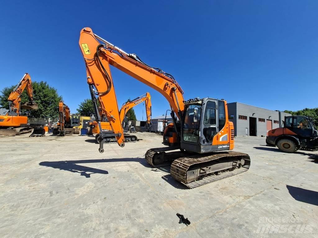 Doosan DX 140 LCR Raupenbagger