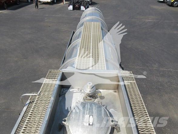 ACRO DOT 407 Tankauflieger