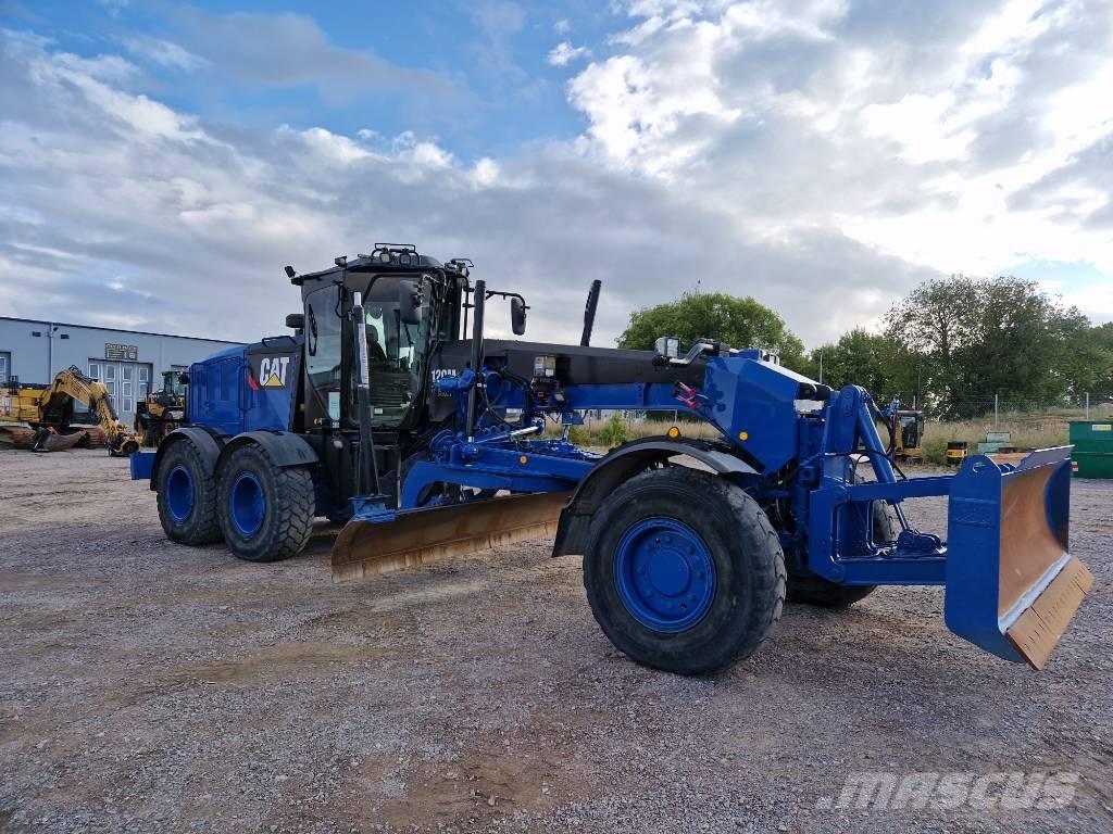 CAT 120 AWD Grader