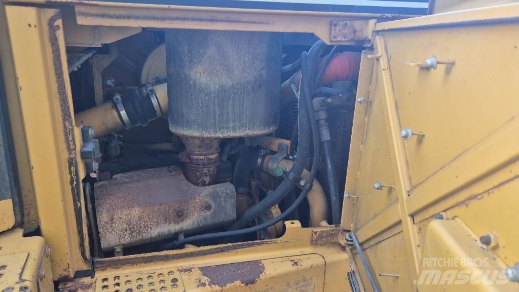 CAT D 6 R LGP Bulldozer