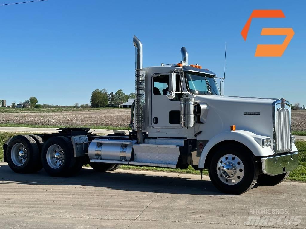 Kenworth W900 Sattelzugmaschinen
