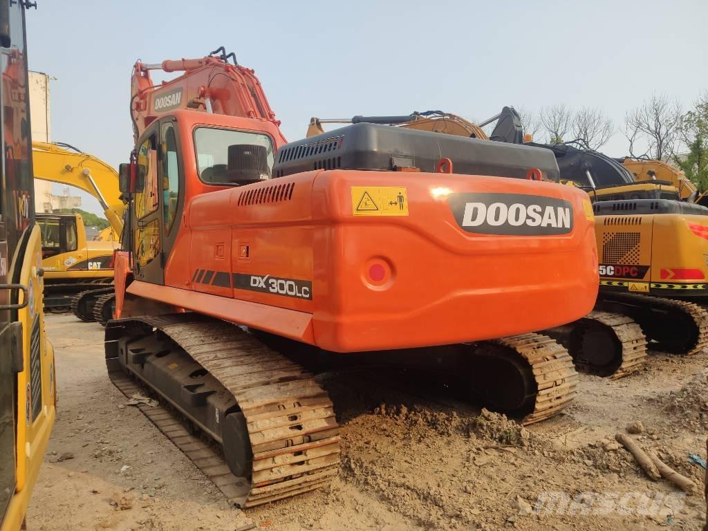 Doosan dx300 Raupenbagger