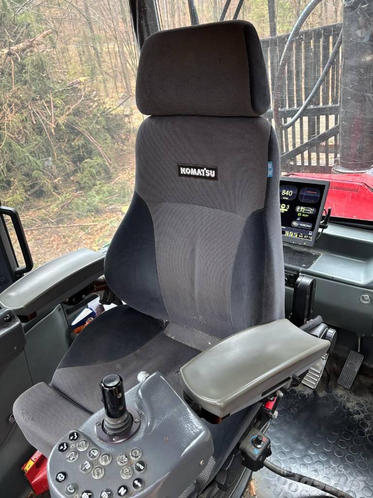 Komatsu 840.4 Forwarder