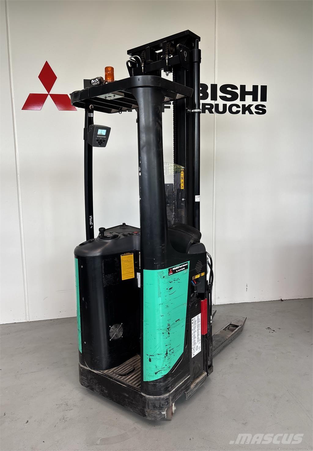 Mitsubishi SBR16N Selbstfahrstapler