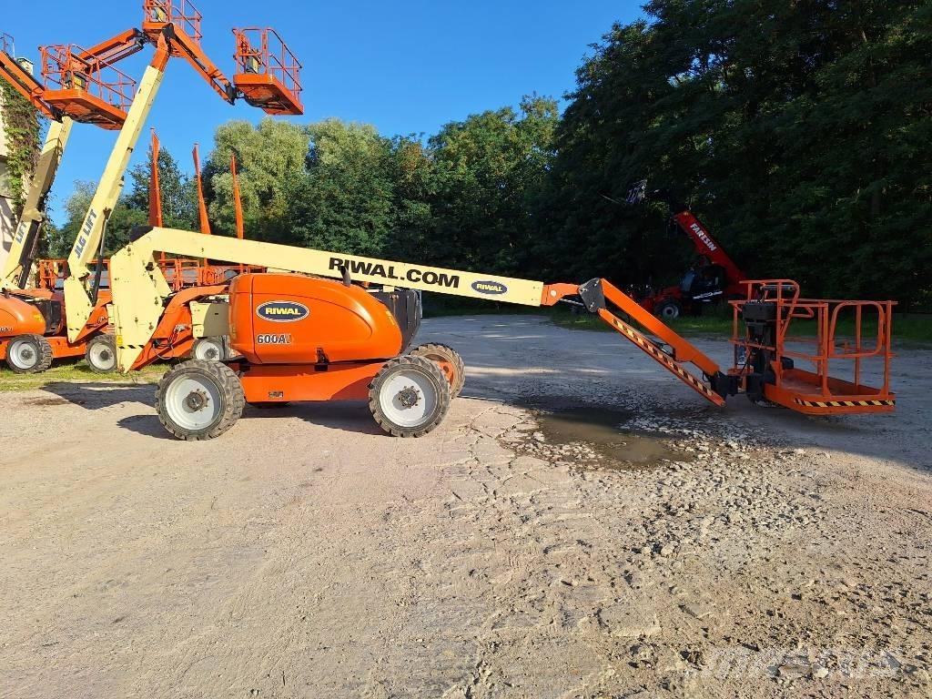 JLG 600AJ Gelenkteleskoparbeitsbühnen