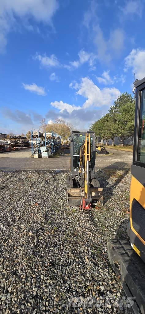 CASE CX 19 D Minibagger < 7t