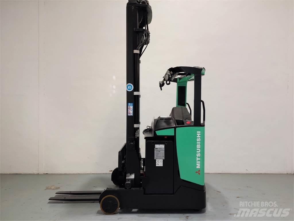 Mitsubishi RB14NH Schubmaststapler