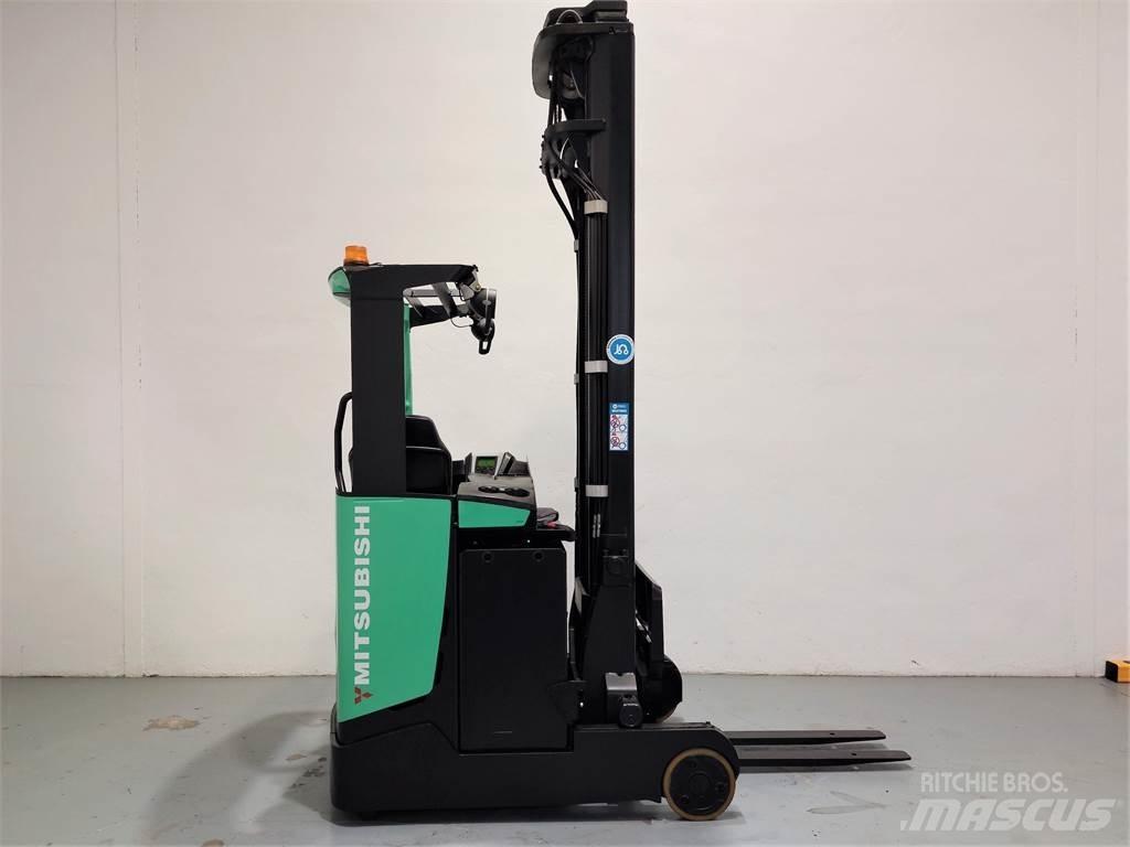 Mitsubishi RB14NH Schubmaststapler