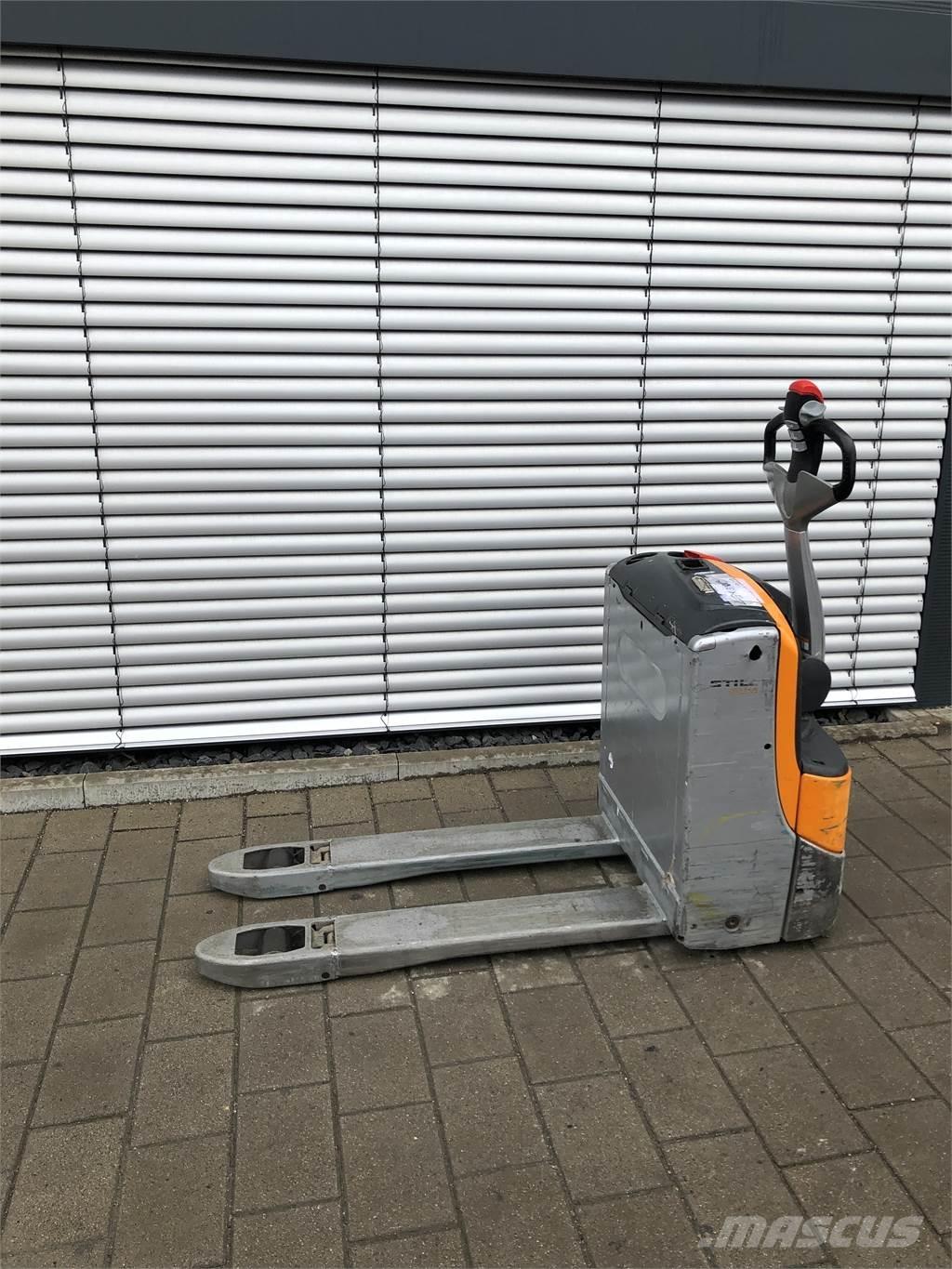 Still EXU16 Niedergabelstapler