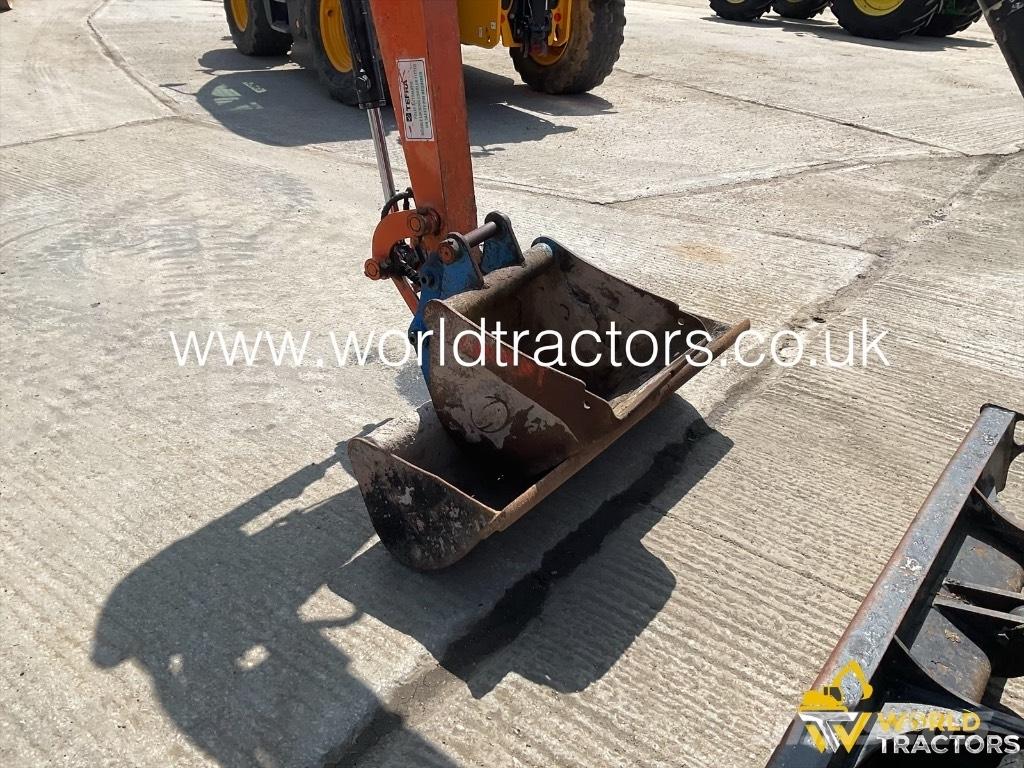Hitachi ZX 26 U-5A Minibagger < 7t