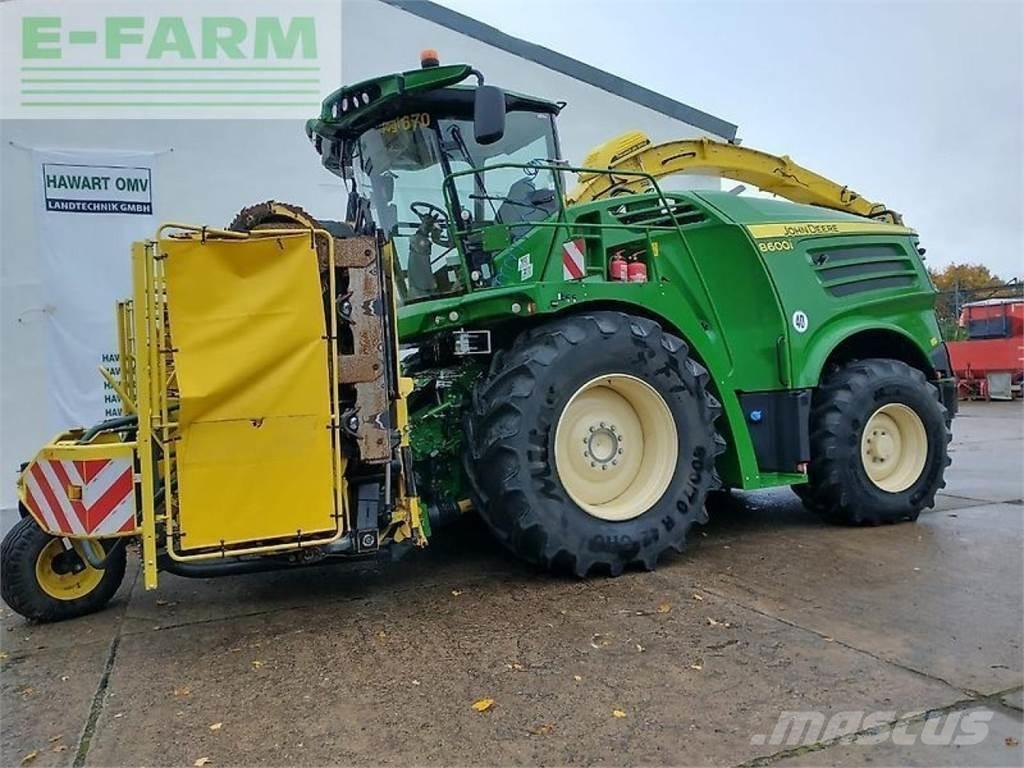John Deere 8600 Selbstfahrende Häcksler