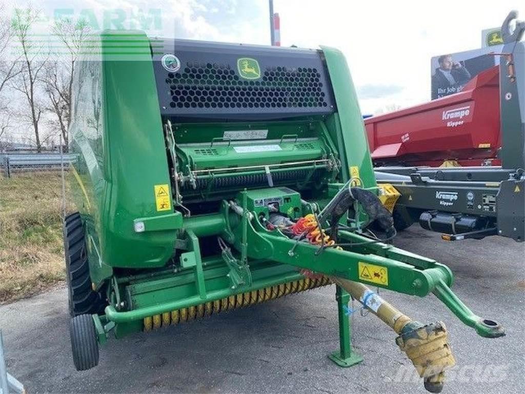 John Deere 960 Quaderpressen