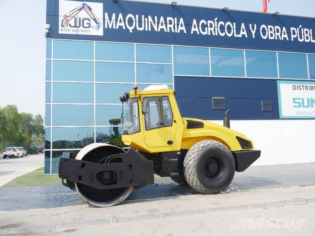 Bomag BW 211 D-4 Tandemwalzen