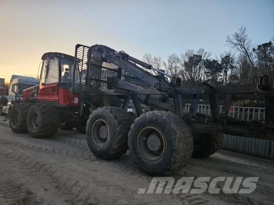Komatsu 895 Forwarder