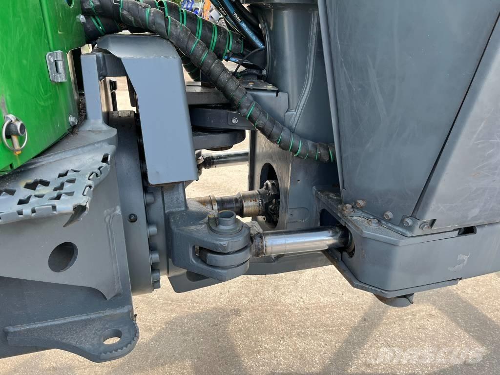 John Deere 1510G Forwarder