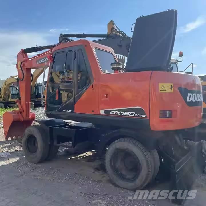 Doosan DX150W-9C Mobilbagger