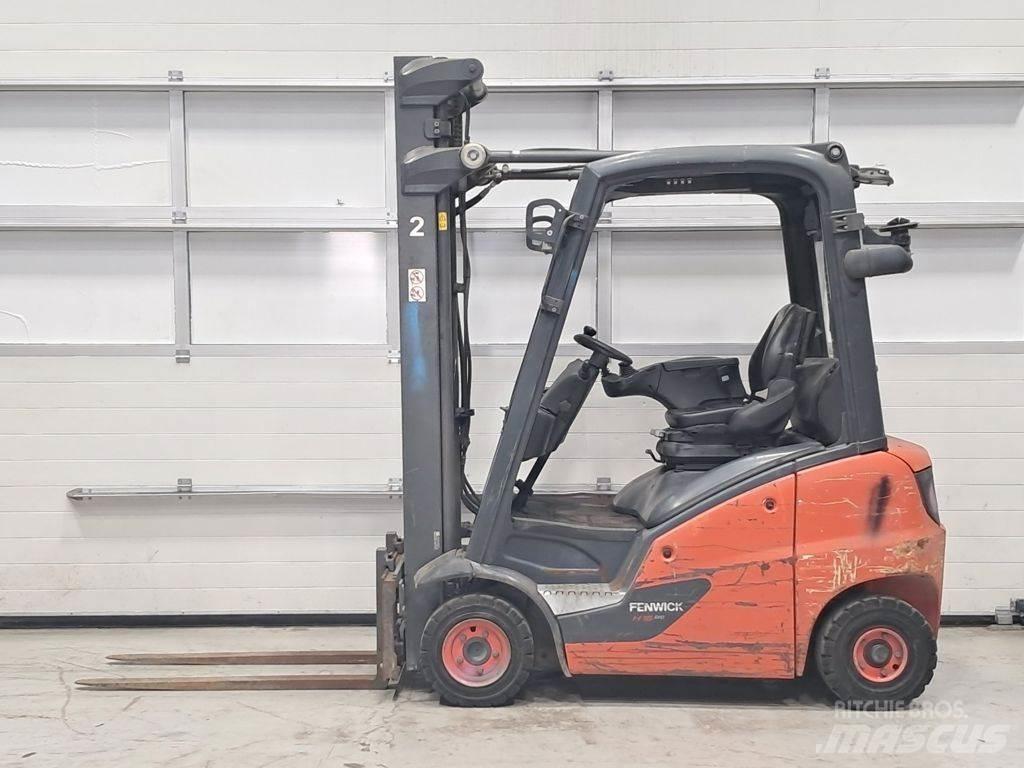 Linde H16D-01 Diesel Stapler