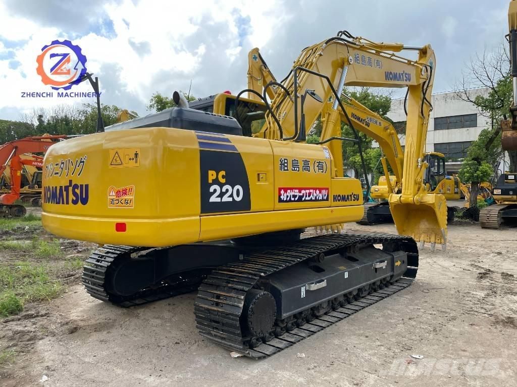 Komatsu PC 220-8 Raupenbagger