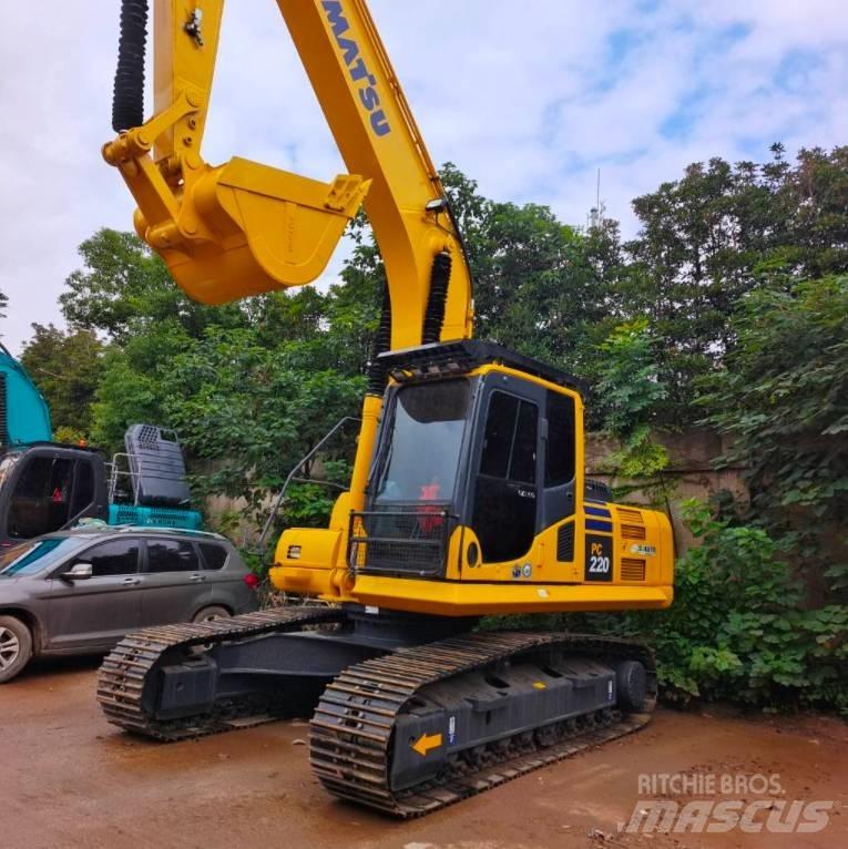 Komatsu PC 220-7 Raupenbagger