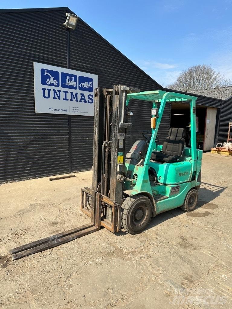 Mitsubishi FD 18 Diesel Stapler