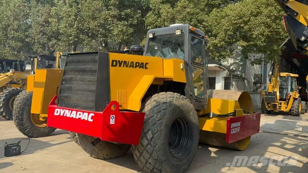 Dynapac CA 251 D Walzenzüge