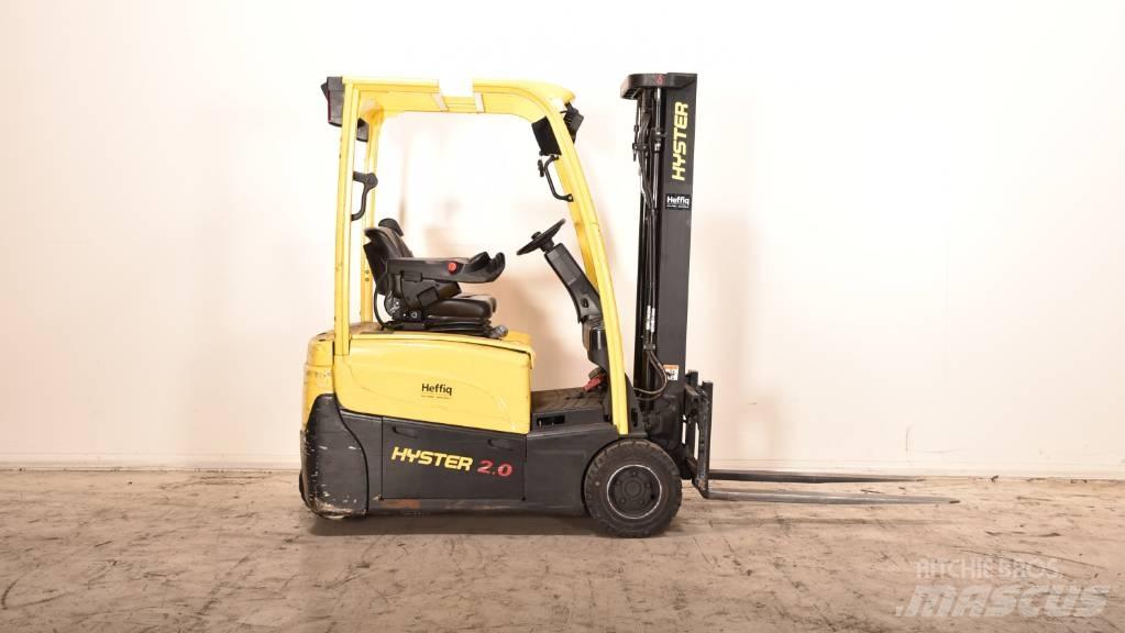 Hyster J2.0XNT Elektro Stapler