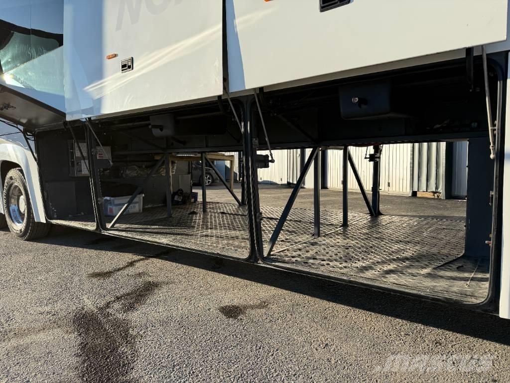 Scania Touring HD Reisebusse