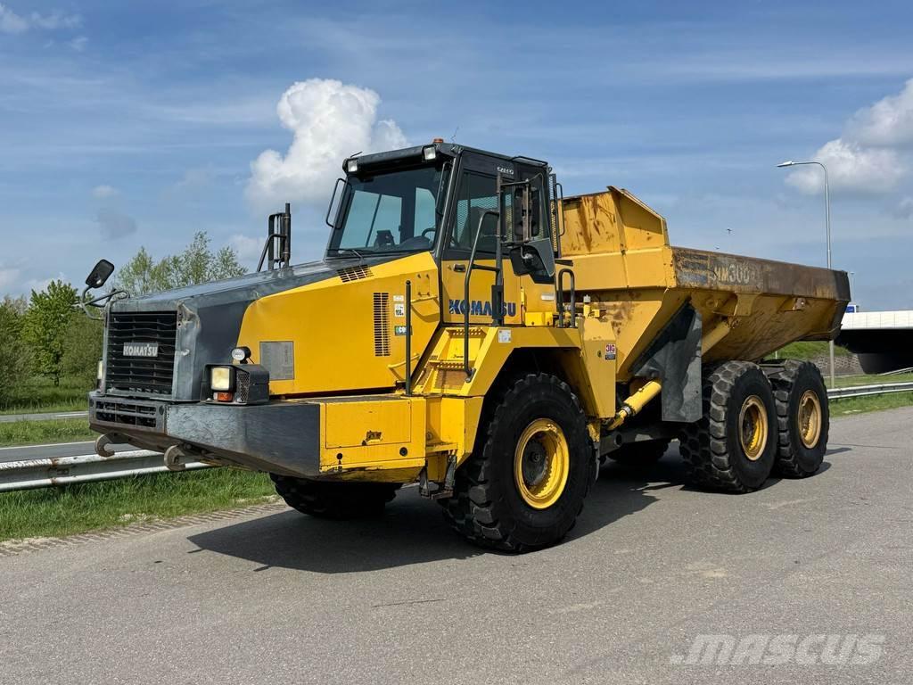 Komatsu HM300-2 Dumper - Knickgelenk