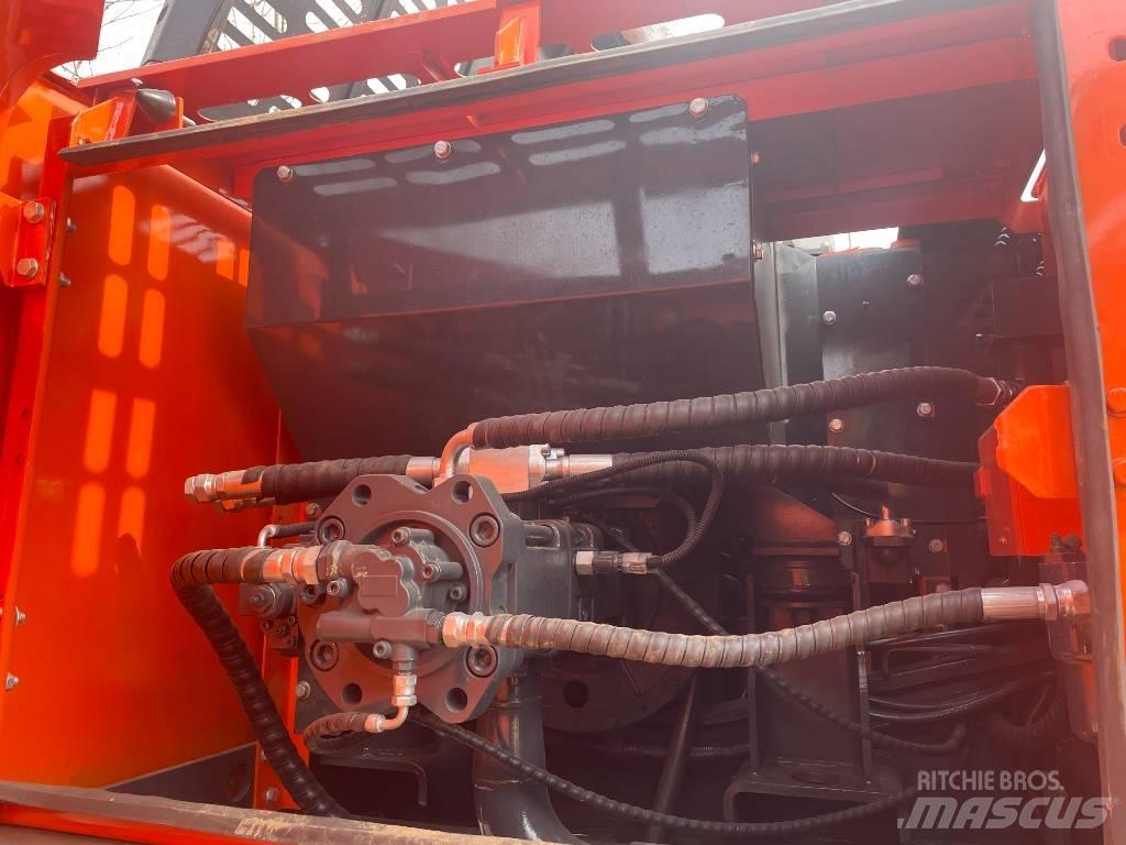 Doosan DX 225LC-9C Raupenbagger