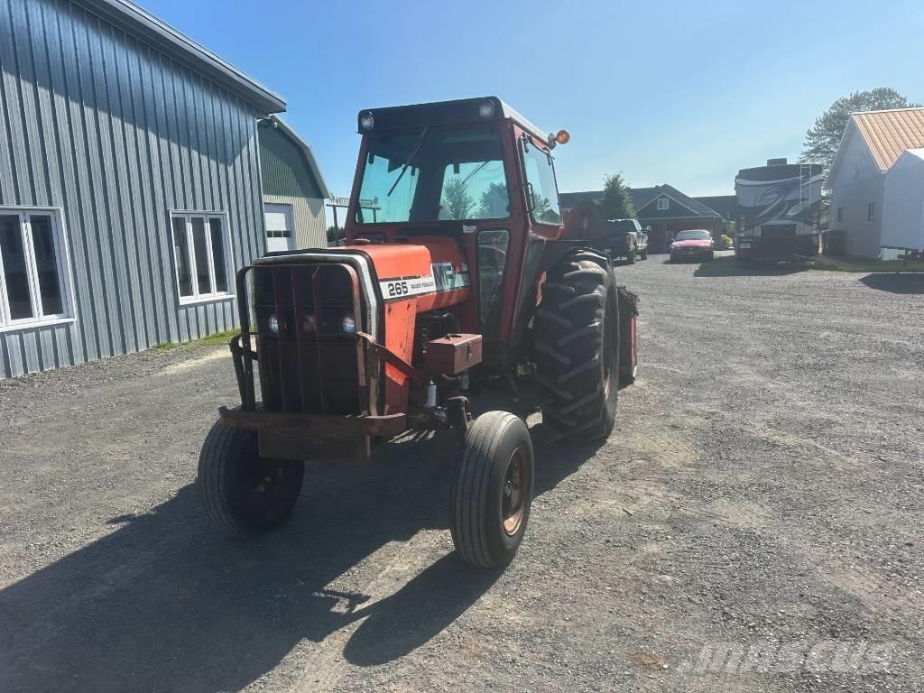 Massey Ferguson 265 Traktoren