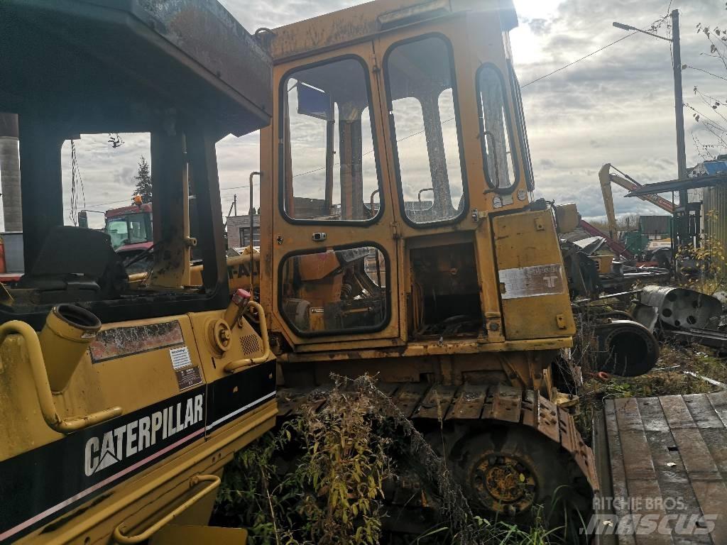 CAT D 5 M XL Bulldozer