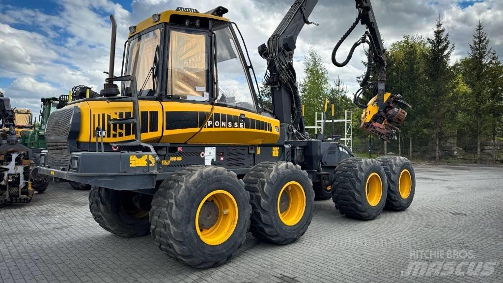 Ponsse Fox Harvester
