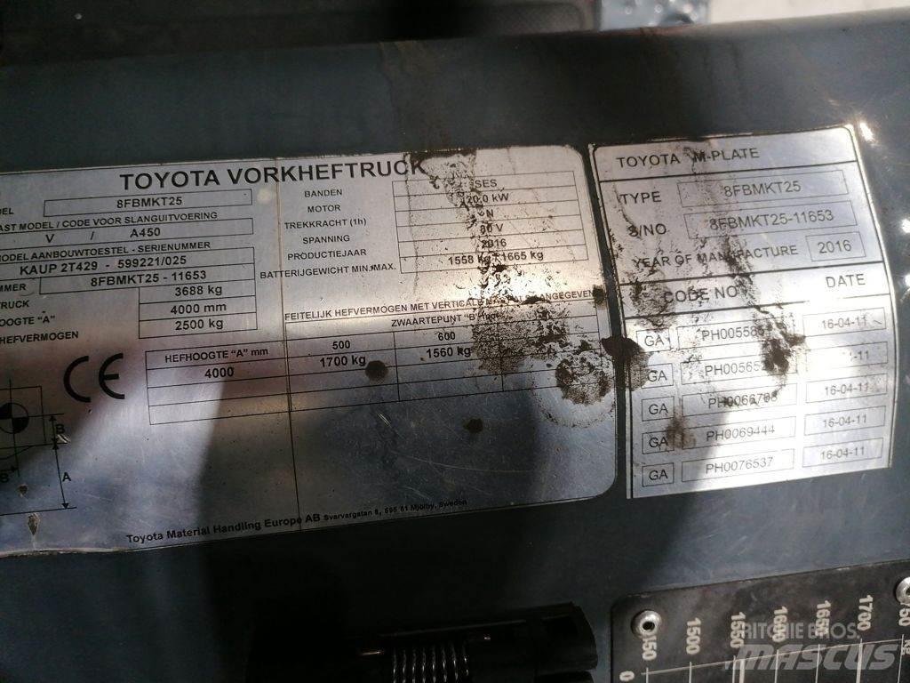 Toyota 8FBMKT25 Elektro Stapler