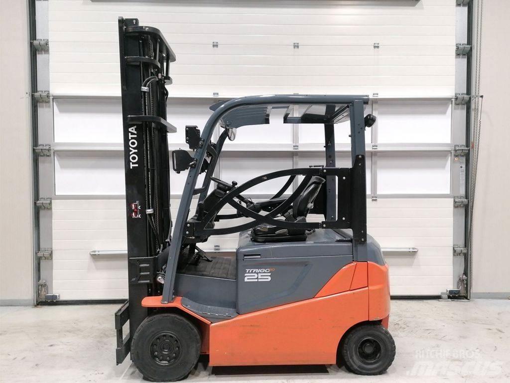 Toyota 8FBMKT25 Elektro Stapler