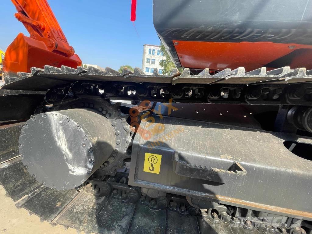 Doosan DX 225 LC Raupenbagger