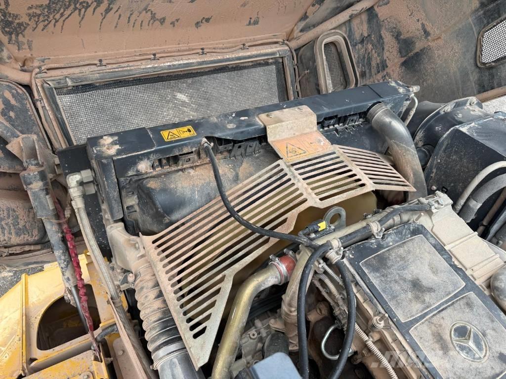 Bell B 45 E Dumper - Knickgelenk