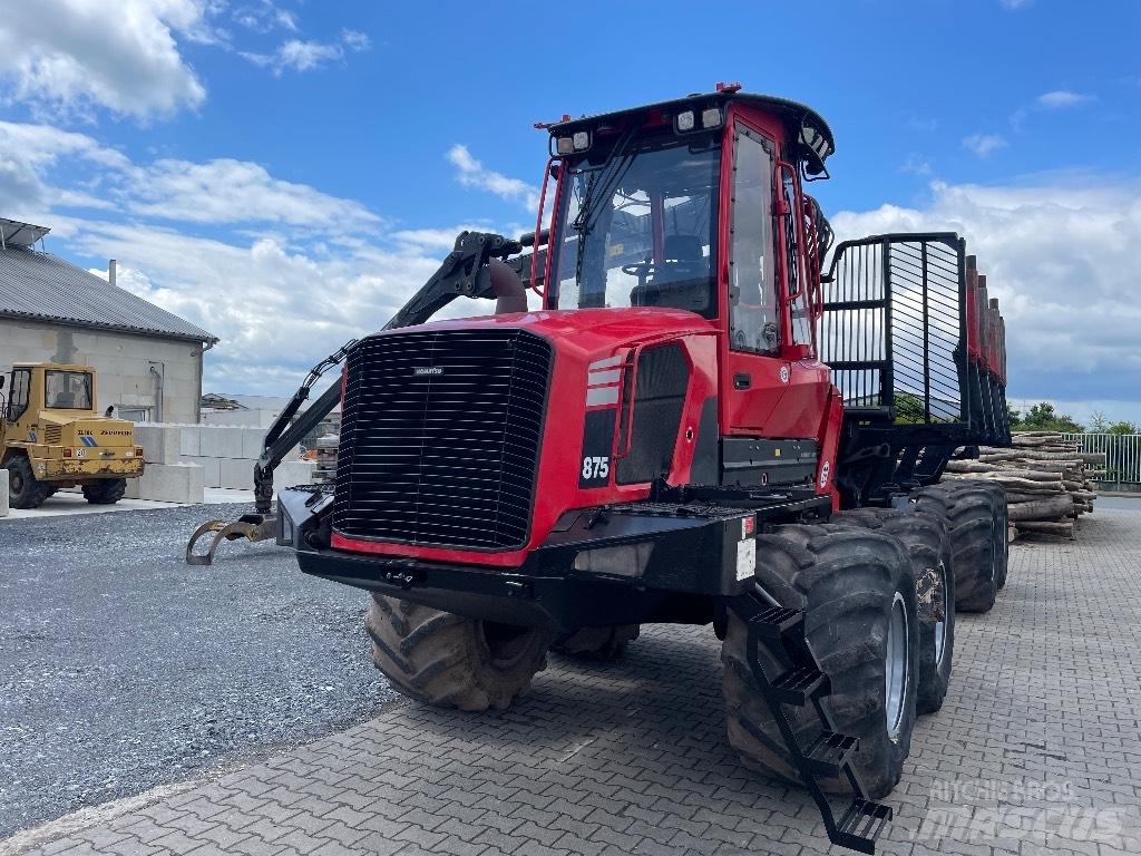 Komatsu 875 Forwarder