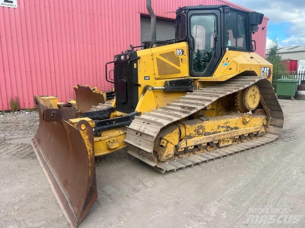 CAT D 5 LGP Bulldozer