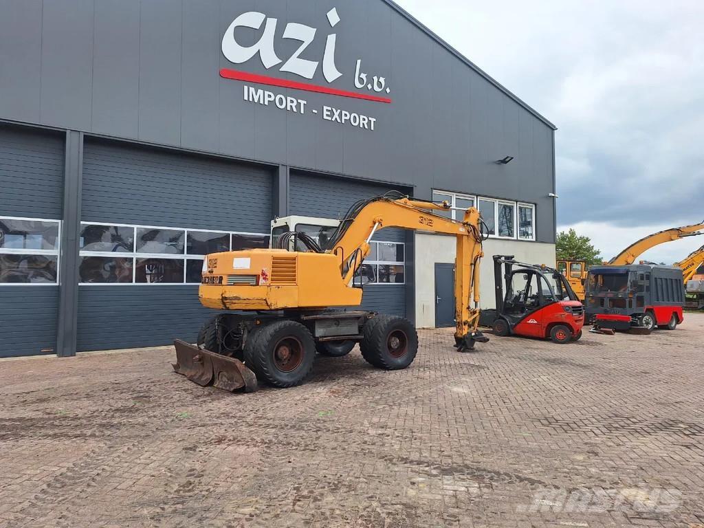 Liebherr A312 Mobilbagger