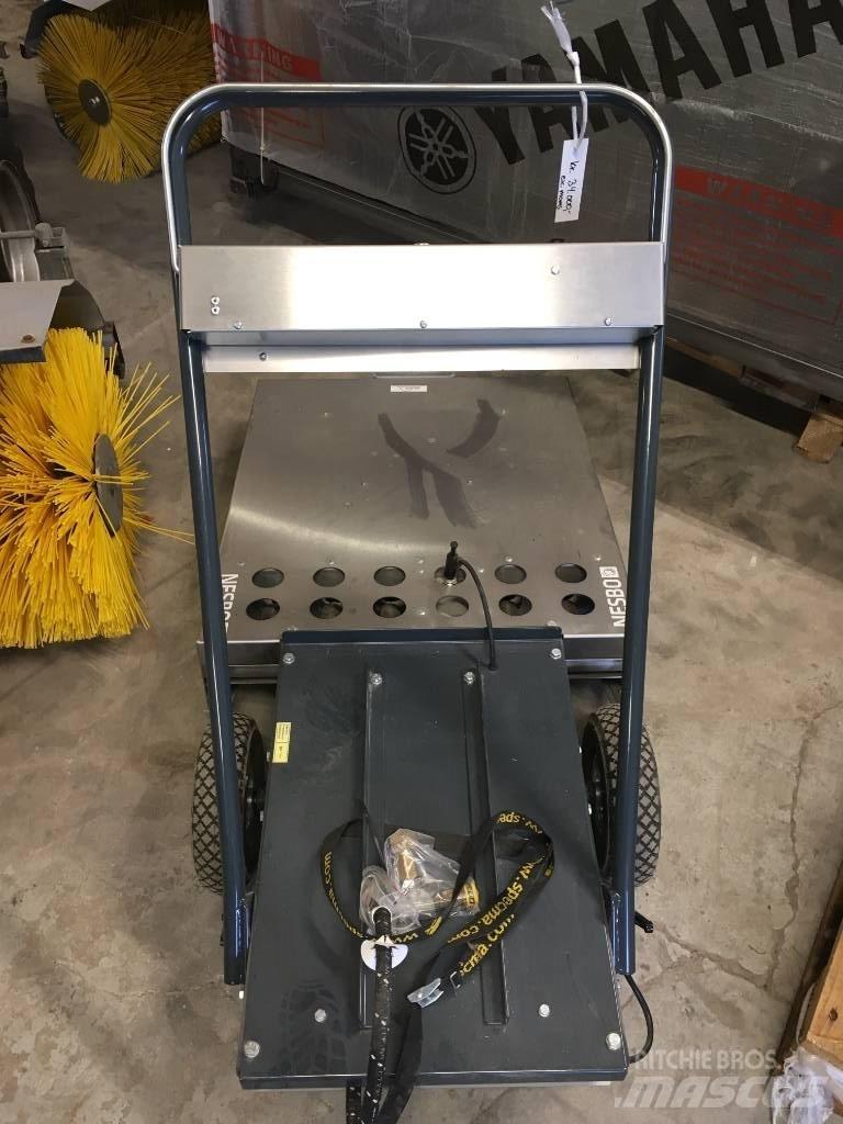 Nesbo GF600 E Sonstige Kommunalmaschinen