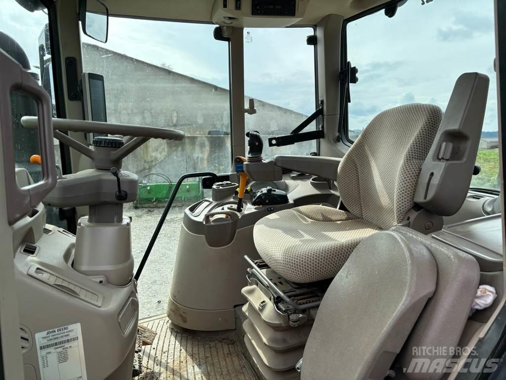 John Deere 6120M Traktoren