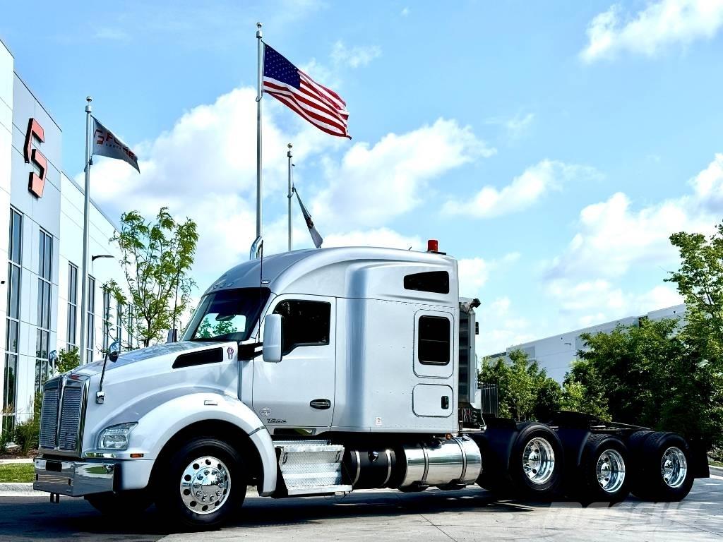 Kenworth T 880 Sattelzugmaschinen