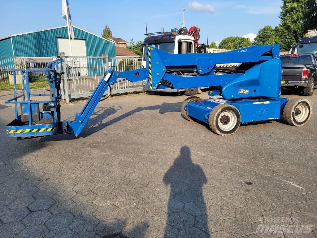 JLG E 450 AJ Gelenkteleskoparbeitsbühnen