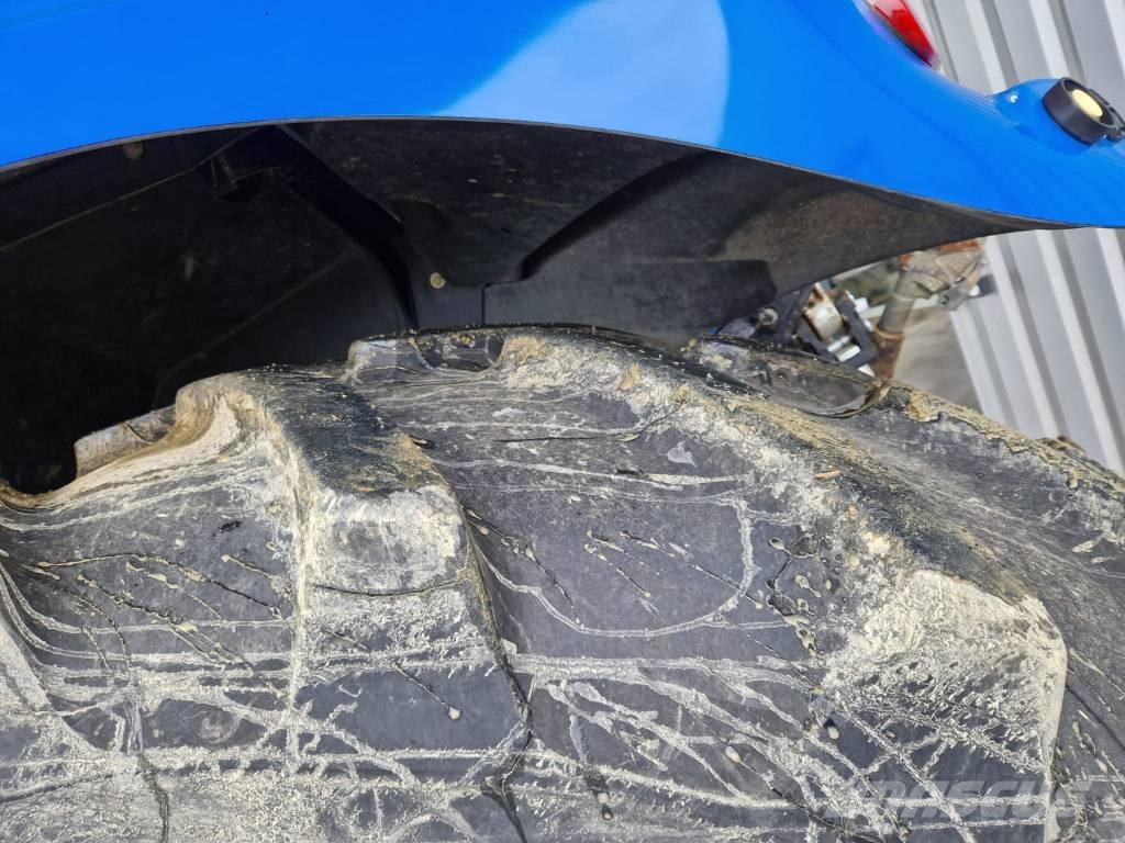 New Holland T 8020 Traktoren