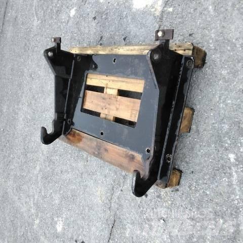 JCB INTERFACE Andere Ausstattung und Zubehör