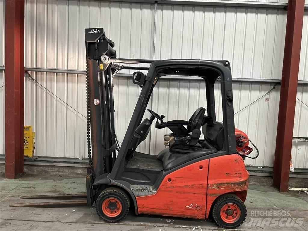 Linde H14T-01 Gas Stapler