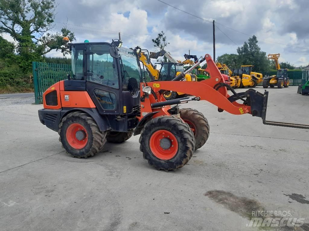 Kubota R 085 Radlader